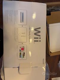 Nintendo Wii con scatola originale e scheda SD