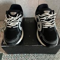 Dior b30