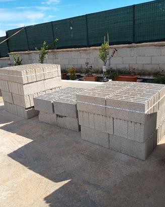 blocchetti e tufi 