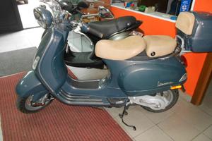 Piaggio Vespa 50 LX