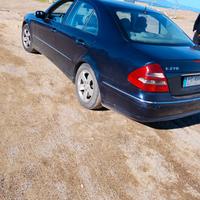  Mercedes classe e 270 
