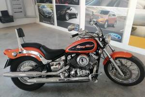 Yamaha XVS 650 Drag Star