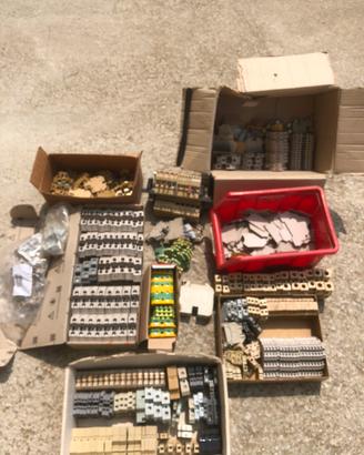 Terminale passante, morsettiera per guida DIN