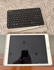 iPad 2020 10.2” + Apple Pencil + Tastiera