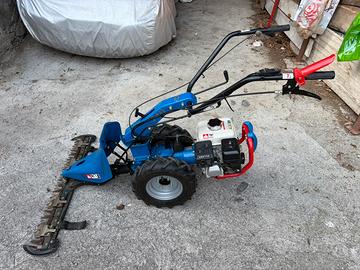 Motocoltivatore BCS 710 con barra falciante.