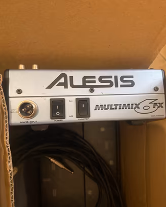 Mixer Alesis