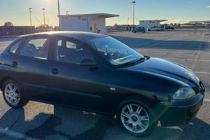 SEAT IBIZA 2003
