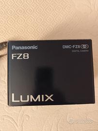 Digital camera Panasonic LUMIX DMC-FZ8
