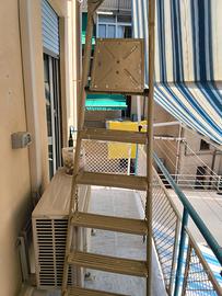 Scala in metallo