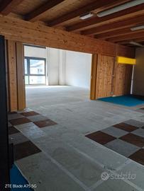 Magazzino ,Laboratorio Artigianale