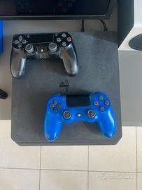 plastation4 + 2 controller +4 giochi