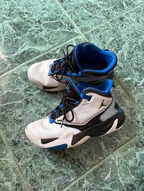 Nike Air Jordan Max Aura 4 taglia 39