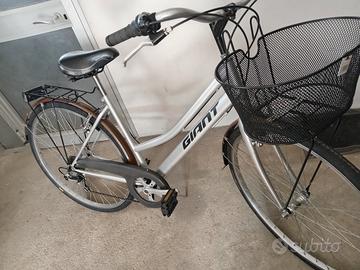 bicicletta da donna gomme 28 