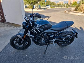 triumoh trident 660