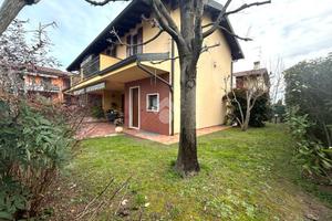 PORZIONE DI BIFAMILIARE A ISOLA DELLA SCALA