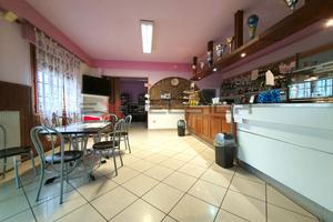 SAN MARTINO DI VENEZZE - BAR - NEGOZIO E APPARTAM