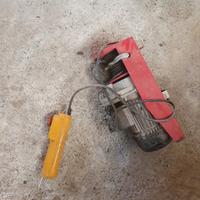 montacarico con braccio