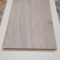 Parquette laminatino rovere grigio stock 80metri q