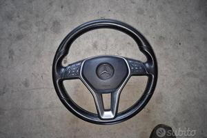 Volante 3 Razze Per Mercedes Classe C W204 - GLA