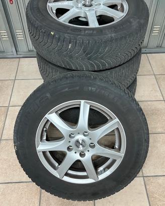 Cerchie gomme con sensori pressione