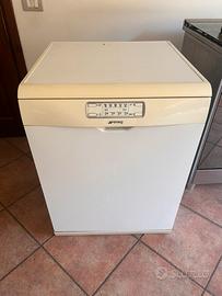 Lavastoviglie Smeg