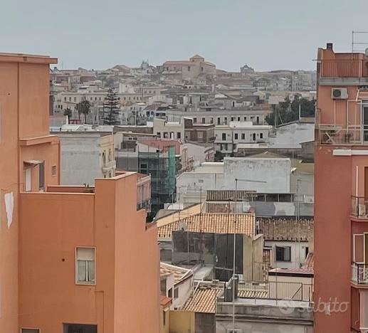 Pressi corso gelone panoramico bivani e servizi