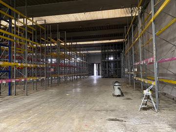 Immobile di 5500 m² con 2 locali a Carinaro