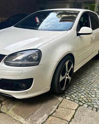 Volkswagen Golf GTI 2.0 16V * Edition 30