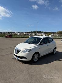 Lancia Ypsilon 1.3 MJT 16V 95 CV 5 porte S&S Elle