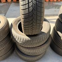 Gomme  Winter  215/60  R 16 99H