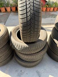 Gomme  Winter  215/60  R 16 99H