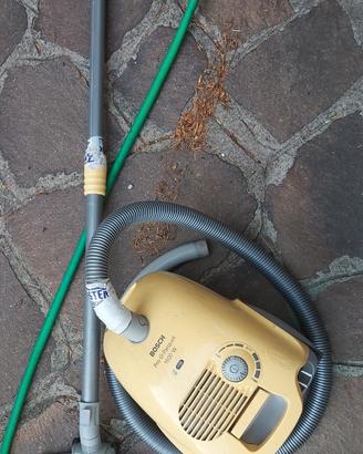 Aspirapolvere Bosch con sacchetto