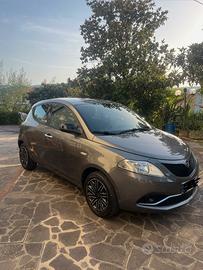 Lancia Ypsilon 1.2 Ecochic GPL 69 CV