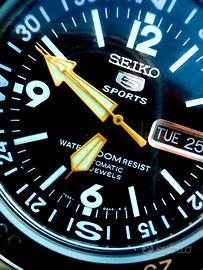 Seiko 5 Sports Atlas