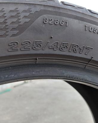 Pneumatici Bridgestone Turanza 225 45 R17