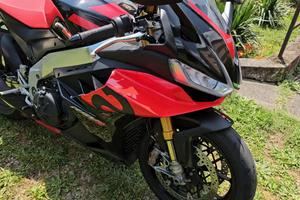 Aprilia RSV4 Factory 2022