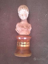 Statuina d'autore in porcellana busto di donna