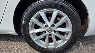 CERCHI ORIGINALI RENAULT 16"