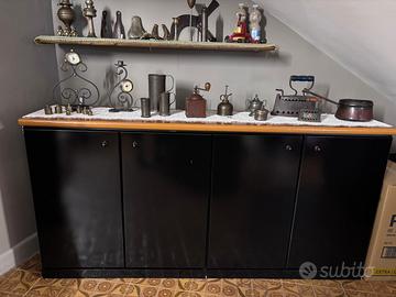 Mobile basso multiuso con ante - colore nero