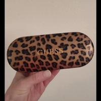 Custodia porta occhiali Guess