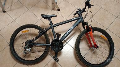 Bicicletta MTB Rockrider Junior 5.2