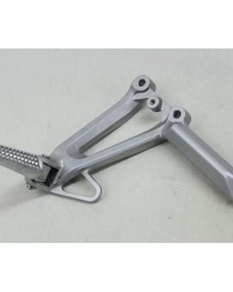 PEDANA POSTERIORE SINISTRA HONDA CBR 600 F 2001 20