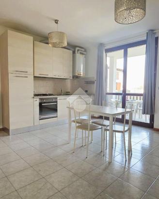 2 LOCALI A BAGNOLO SAN VITO