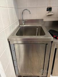 Mobile lavabo ad una vasca