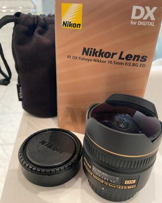 Obiettivo fisheye Nikkor AF DX 10,5mm f/2,8G AD