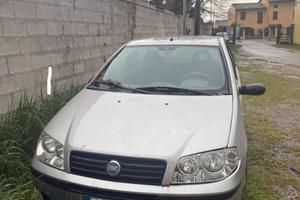 Fiat punto a metano