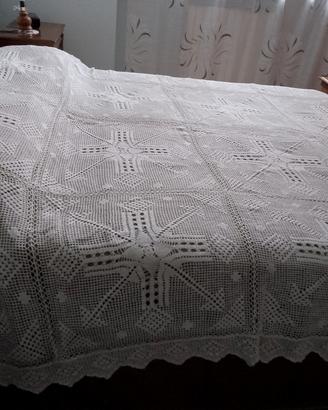COPRLLETTO MATRIMONIALE IN FILO DI COTONE 