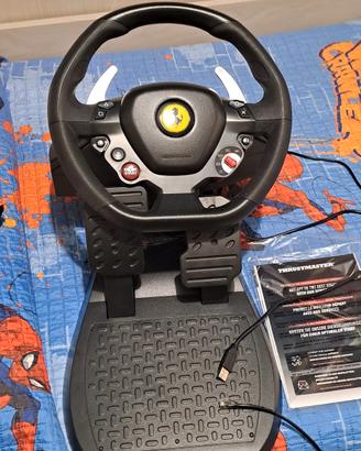 volante per videogiochi 