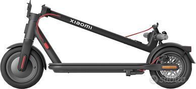 Monopattino elettrico  Xiaomi Electric Scooter 4