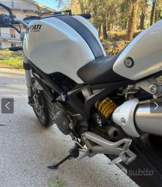 Ducati monster 696 - 2009